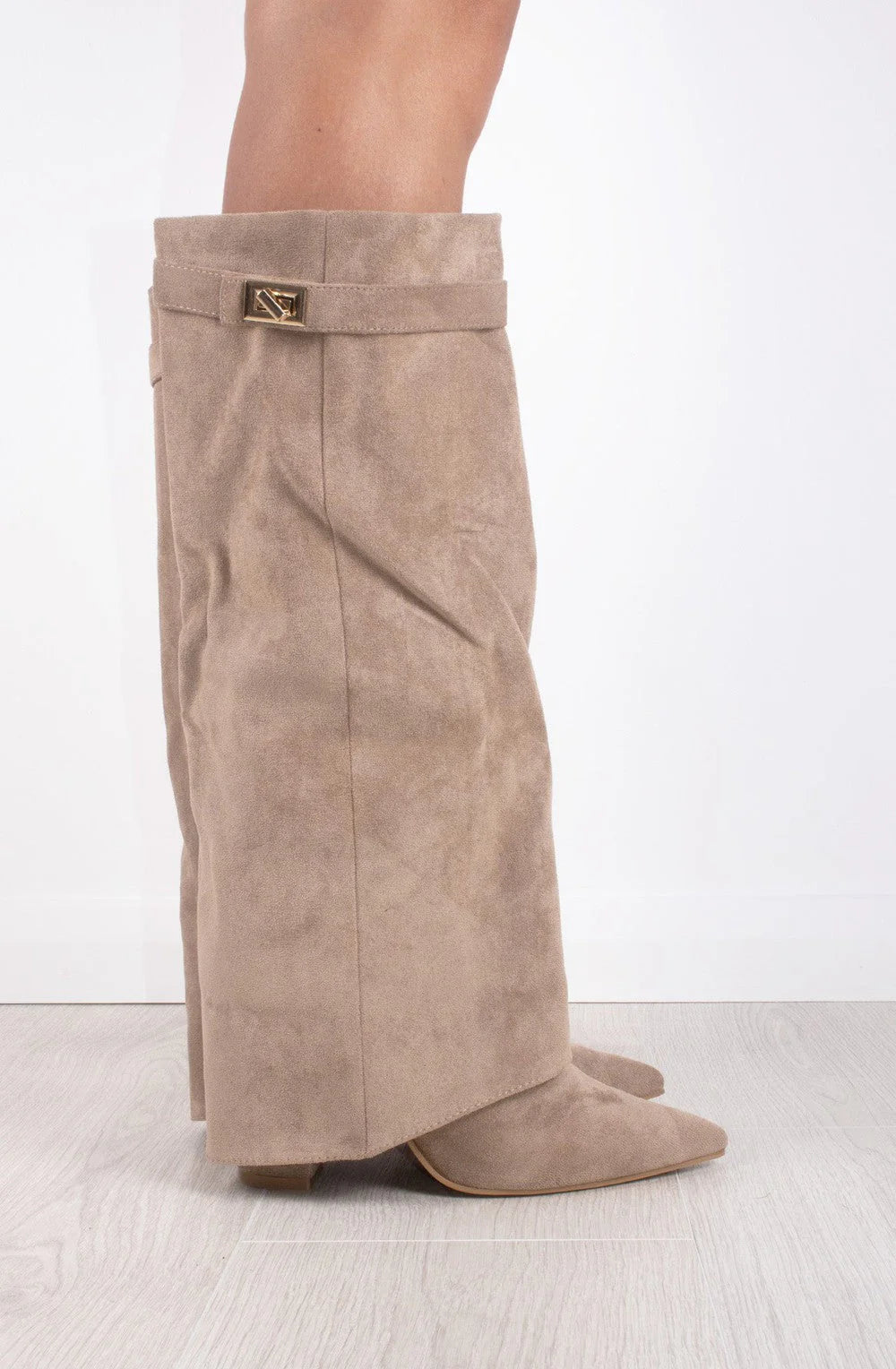 Stivali Melany in finta pelle scamosciata - Beige Champagne