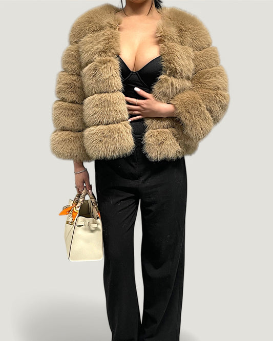 Cappotto di pelliccia sintetica beige