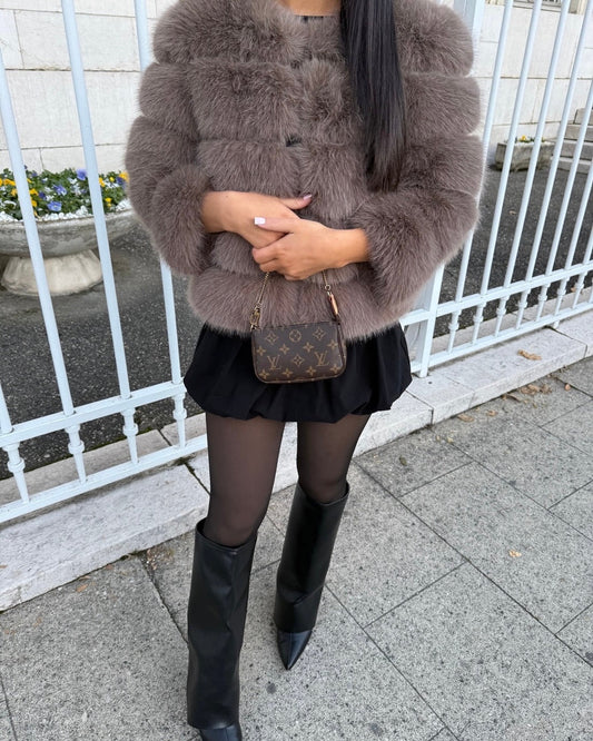Cappotto di pelliccia sintetica grigio