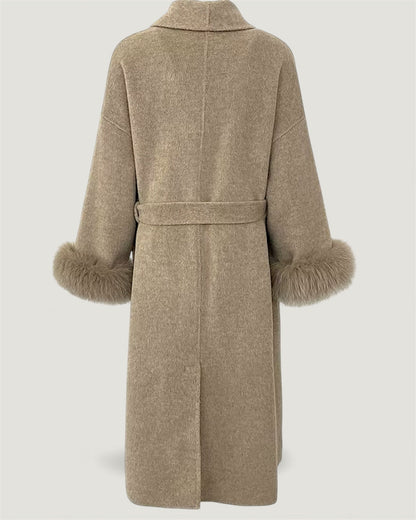 Cappotto lungo di lana con pelliccia