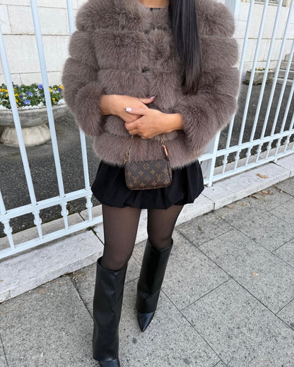 Cappotto di pelliccia sintetica grigio